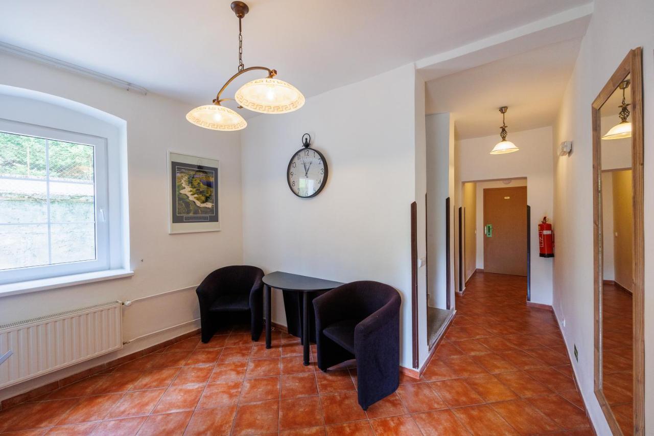 Pension U Golfu Cihelny Карловы Вары Экстерьер фото