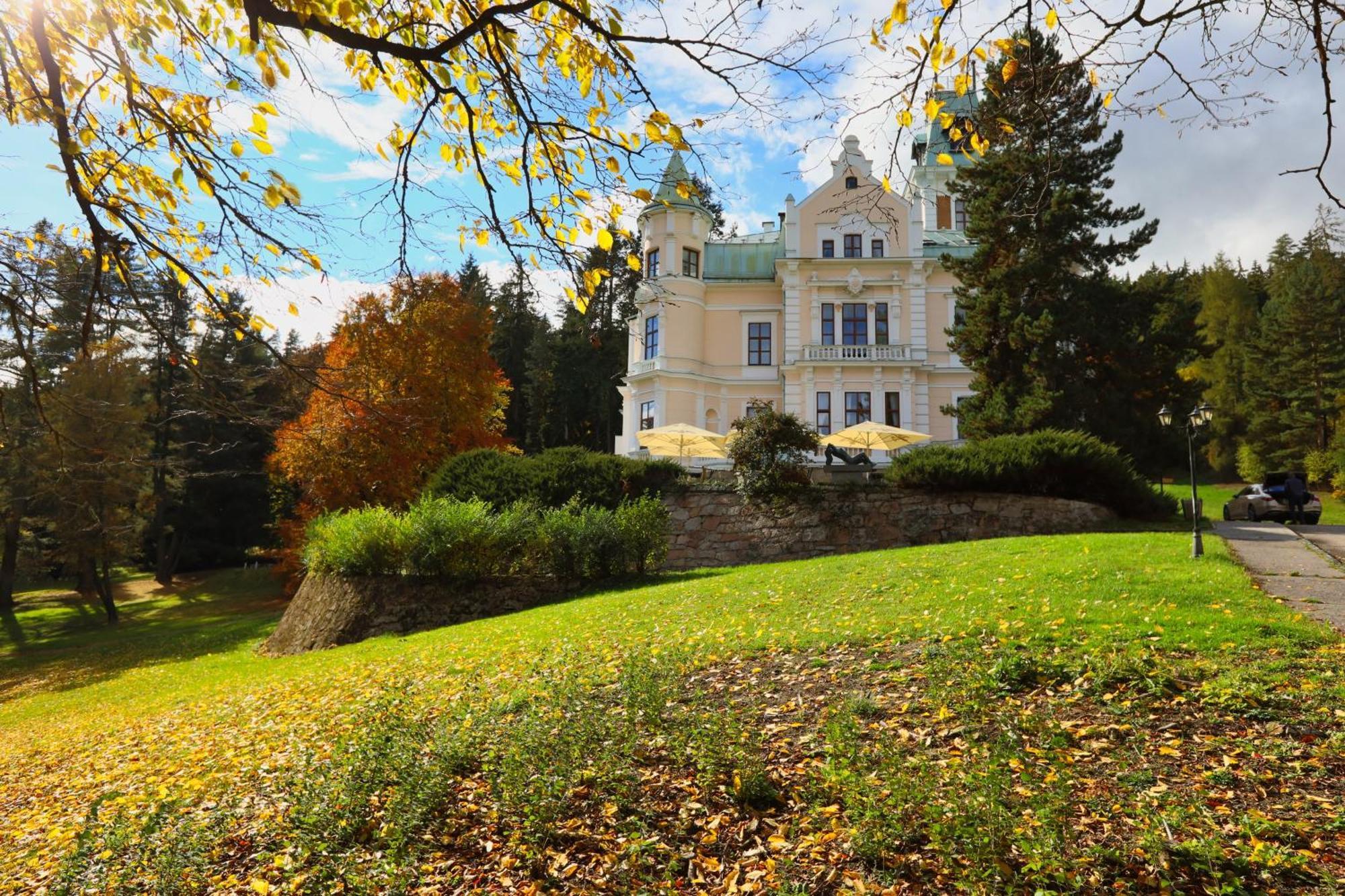 Pension U Golfu Cihelny Карловы Вары Экстерьер фото